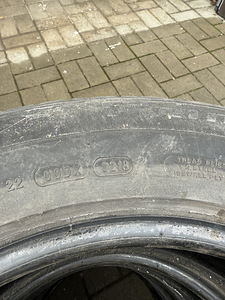 Michelin 215/65/17 (3 фото из 3)