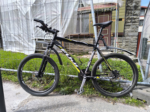 Fuji Nevada 1.3 MTB jalgratas 26" rattad 21" M/L raam