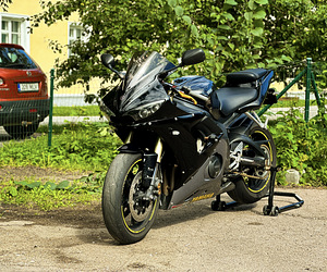Yamaha R6 A2 категории (1 фото из 3)