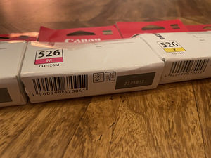 Картриджи для принтера Canon 526 (3 фото из 5)
