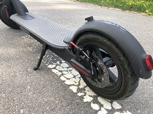 Xiaomi Mi Electric Scooter M365 Elektritõukeratas (5 foto / 8)
