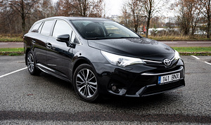 Toyota Avensis 1.8 (3 foto / 15)