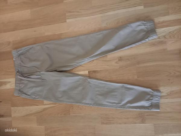 Женские брюки джоггер, новые, размер 32 (фото #1)