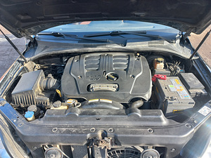 Kia Sorento 2008 (10 фото из 10)