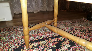 Täispuidust laud, käsitöö (2 foto / 6)