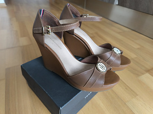 Сандалии Tommy Hilfiger