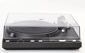 Vinüülplaadimängija Technics SL-3310 (2 foto / 5)