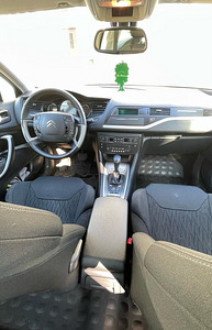Citroen C5 1.6 115kW (3 foto / 9)