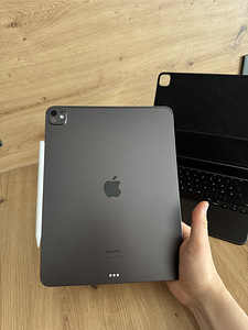 Apple iPad Pro 13" M4 256 GB WiFi + Keyboard + Pliiats (3 foto / 5)
