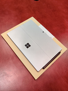 Microsoft Surface Pro 7 12,3" (i5-1035G4, 8GB, 128GB) + pen (2 foto / 7)