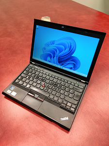 Lenovo ThinkPad X230 (12,5", i5-3320M, 16GB RAM, 256GB SSD) (3 foto / 10)