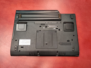 Lenovo ThinkPad X230 (12,5", i5-3320M, 16GB RAM, 256GB SSD) (6 foto / 10)