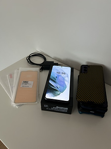 Samsung Galaxy S21 5G 128GB (1 foto / 8)