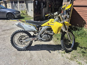 Suzuki RMZ 450 2006 (2 foto / 4)