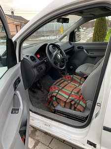 Volkswagen Caddy 1.9 51KW (5 foto / 9)