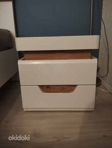Müüa öökapp.