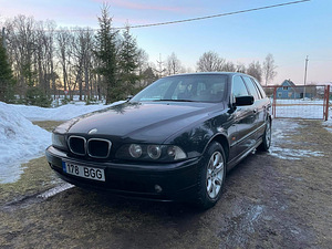 BMW 525 Facelift 2.5 R6 120kW (1 foto / 8)