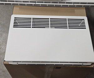 Ensto BETA BT-EP radiaatorid 250W, 500W, 1500W Bluetooth (5 foto / 10)