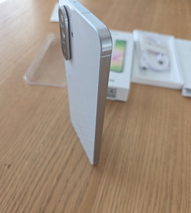 Samsung A56 (2025) (6 foto / 6)