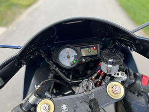 Suzuki gsx-r 1000 (7 foto / 8)