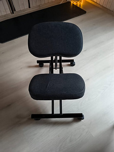 IKEA Eifred - Kontoritool, Põlvitustool, Ergonoomiline Tool (2 foto / 3)