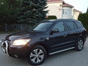 Hyundai Santa Fe 7-kohaline (4 foto / 15)