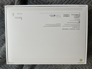 Macbook Air 15” Apple M5 10-core CPU & 10-core GPU 16GB/512G (7 foto / 7)
