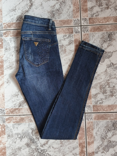 Джинсы GUESS, размер XS/25