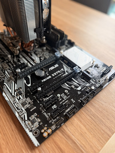 Mänguarvuti starter kit - i7-7700k / 32GB DDR4 / Z270-P (4 foto / 9)