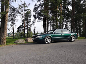 Audi A8 D2 4.2 Facelift B+LPG (5 foto / 5)