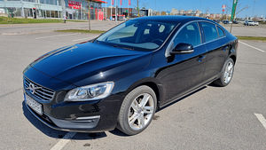 Volvo S60 (1 фото из 7)