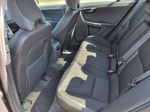 Volvo S60 (5 фото из 7)