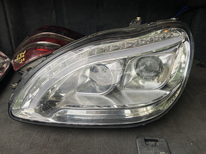 Mercedes S-klass W220 LED esituled (2 foto / 2)