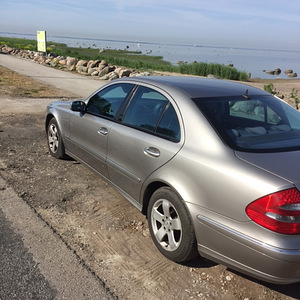 В хорошeм состоянии Mercedes-Benz 270, CDI (4 фото из 10)