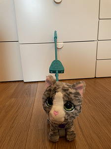 МехНастоящая кошка (2 фото из 3)