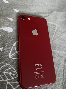 iPhone 8 64 gb (1 фото из 3)