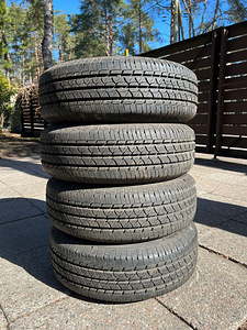 175/65 R14 C Резина как новая на дисках (1 фото из 3)