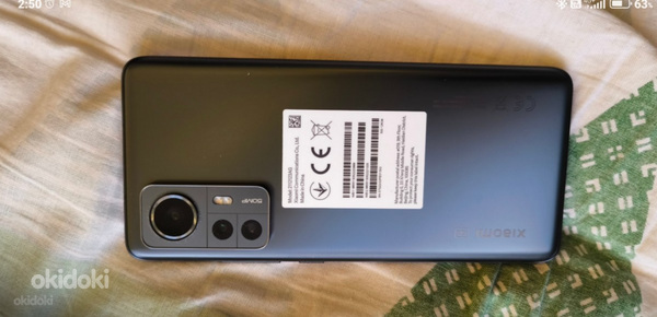 Xiaomi 12x маленький телефон (фото #2)