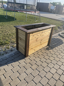 Vaasid, lillepotid (1 foto / 2)
