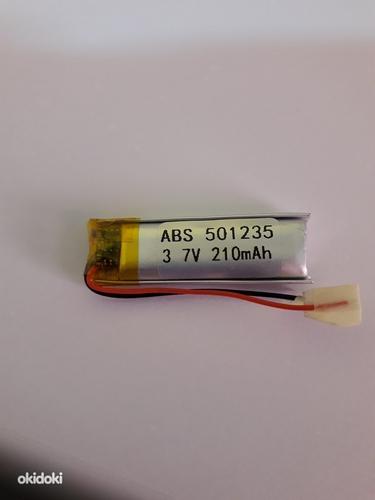 Miniakumulaator 3,7 volti (foto #1)