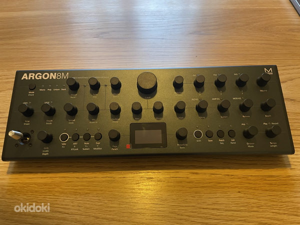 Синтезатор Modal Argon 8m