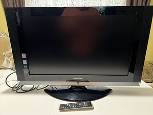 Телевизор Samsung 32 дюйма LE32S71B (2 фото из 7)
