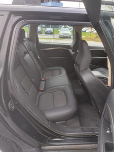 M: Volvo v70. 2.0TD 100kw 2009a. (15 foto / 15)