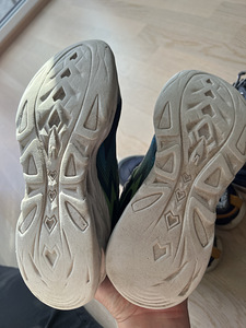 Jalatsid poisile s. 35-36,5 Viking, Skechers, Nike, Vans (5 foto / 6)