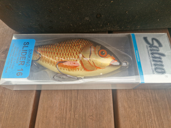 Salmo Slider 16 см