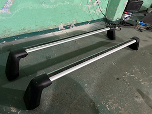Mercedes Benz Roof Rack Base Bars (2 foto / 3)