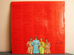The Beatles - Sgt. Pepper's Lonely Hearts Club Band (UK) (2 foto / 4)