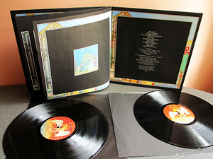Led Zeppelin - The Song Remains The Same (2LP, США, Буклет) (7 фото из 8)