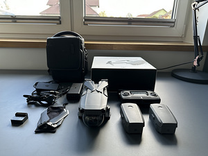 DJI Mavic 2 Pro Fly More (2 foto / 5)