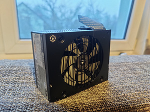 Corsair SF750 modular toiteplokk 750W PSU 80+ Platinum SFX (5 foto / 10)